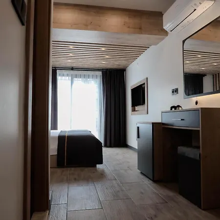 Hotel Badawood Arjin Ayvalı